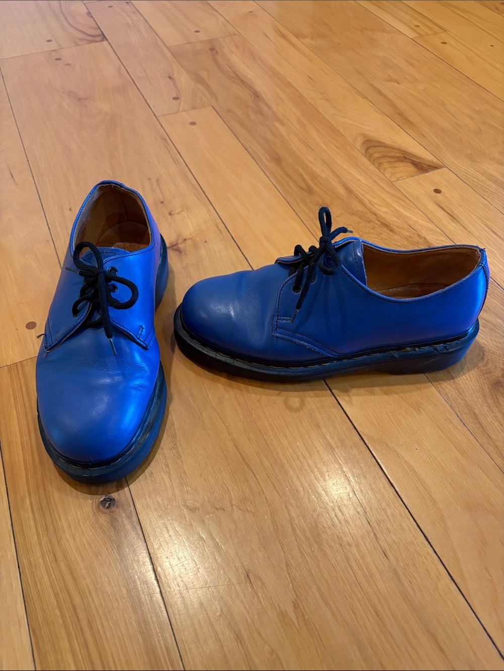 Dr. Martens Women's Lace-Up 1461 Oxfords in Blue Sz 5M